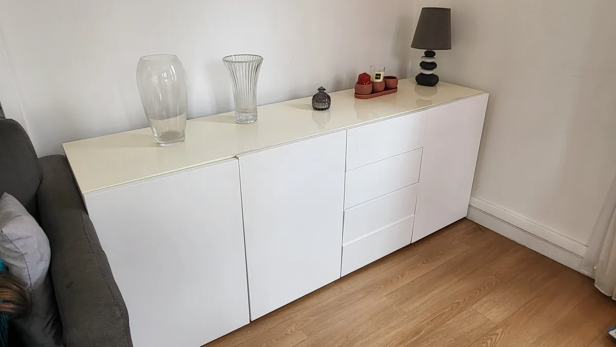 Buffet blanc laqué
